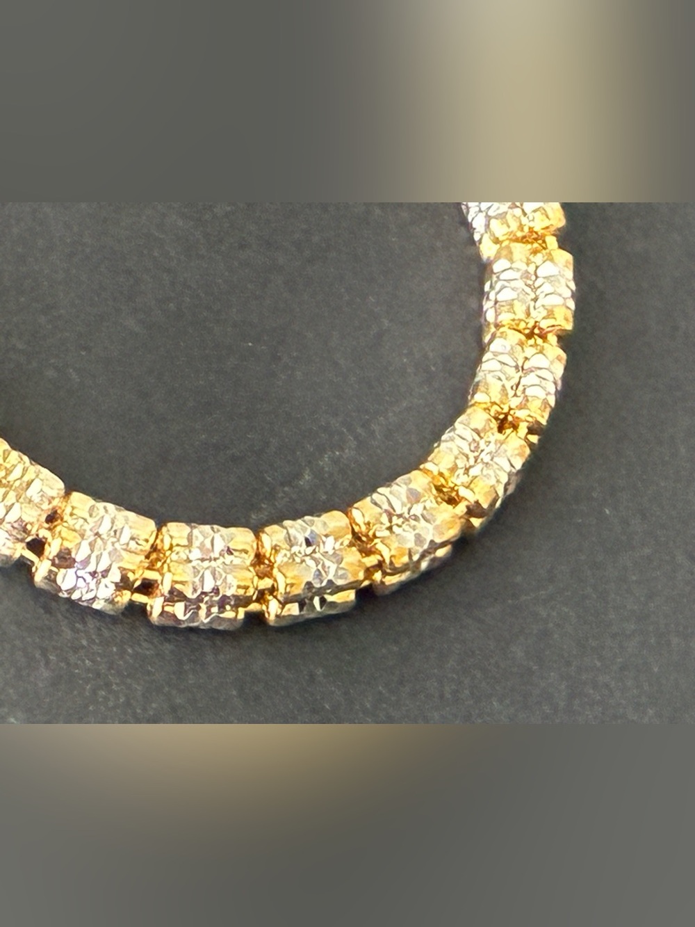 Sterling Silver two tone Silver and Gold bracelet 7” 3mm - Picture 3 of 7